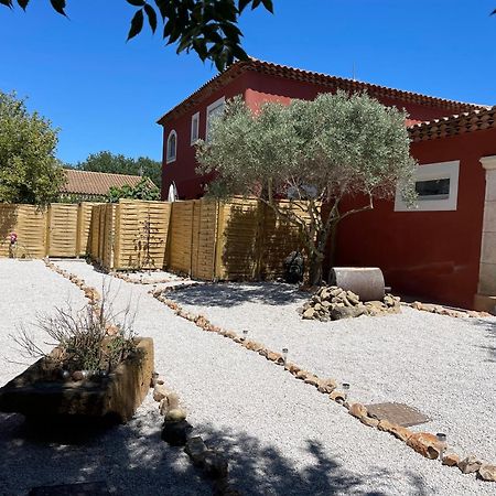La Casa Bella Aparthotel Gignac-la-Nerthe Buitenkant foto