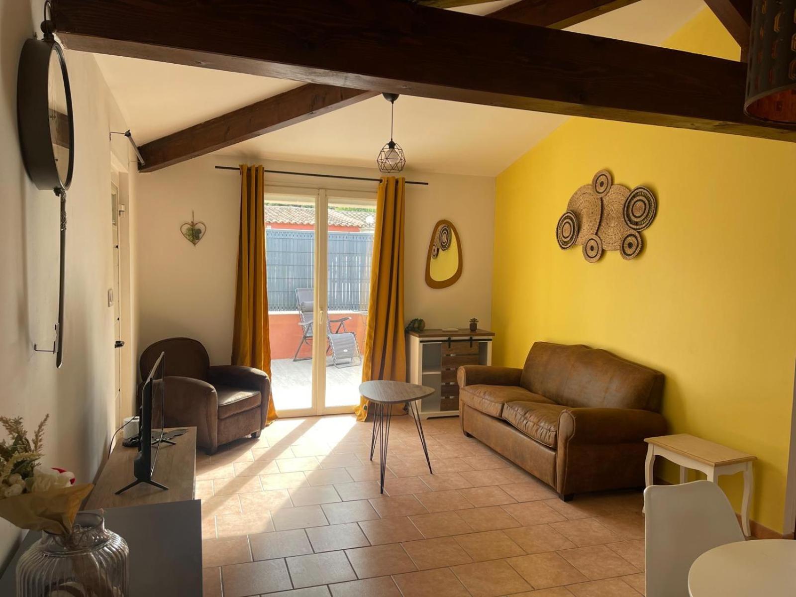 La Casa Bella Aparthotel Gignac-la-Nerthe Buitenkant foto